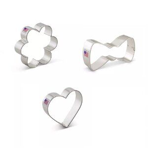 💎 3 brand new Ann Clark Cookie Cutters: Flower . Bow Tie . Heart